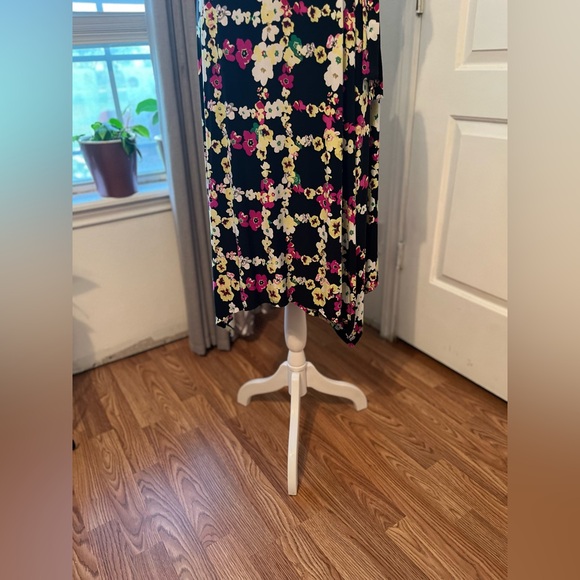 INC International Concepts Black Floral Asymmetrical Dress - Picture 4 of 9